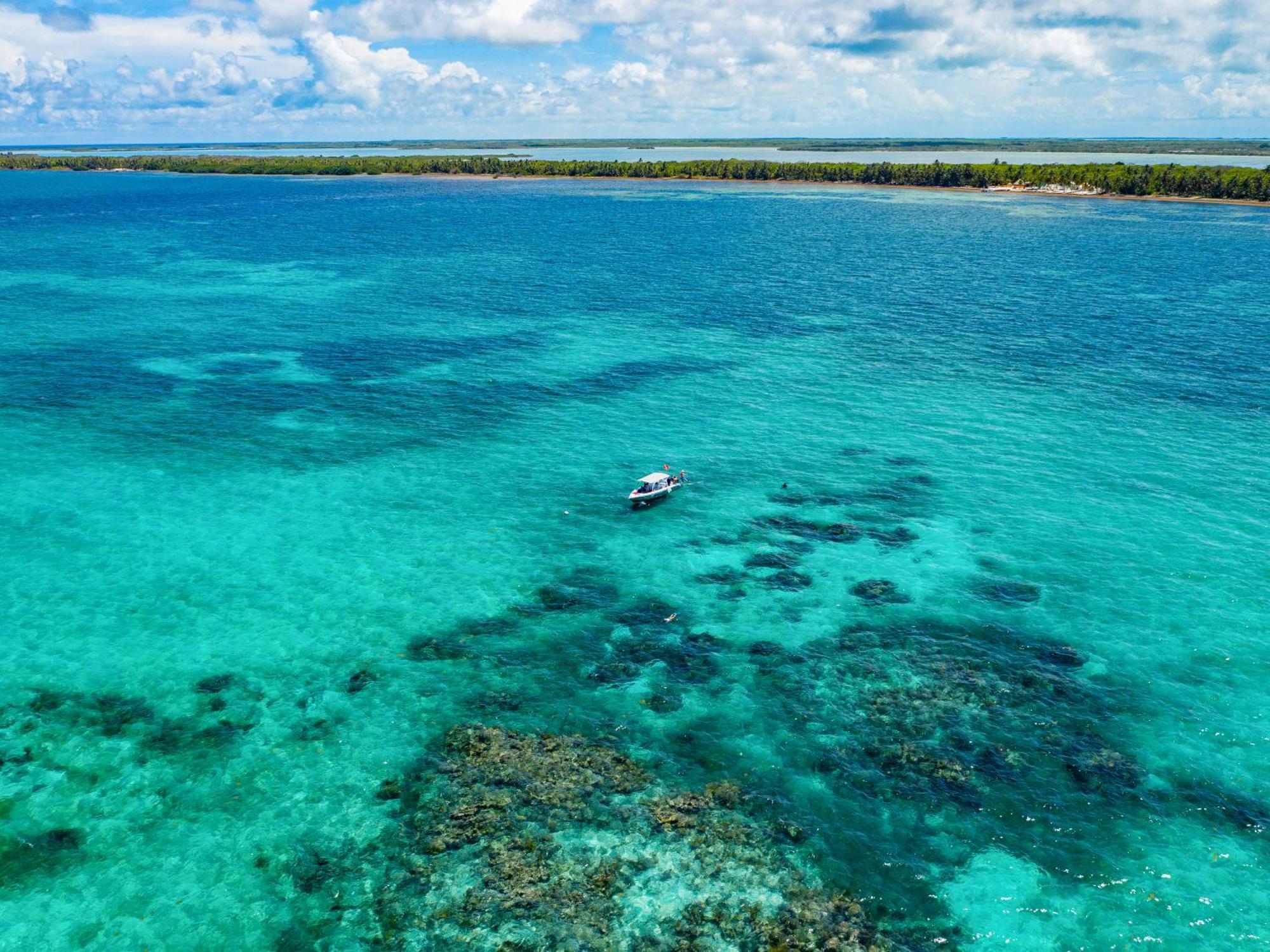 Orchid Bay Resort โคโรซอล ภายนอก รูปภาพ